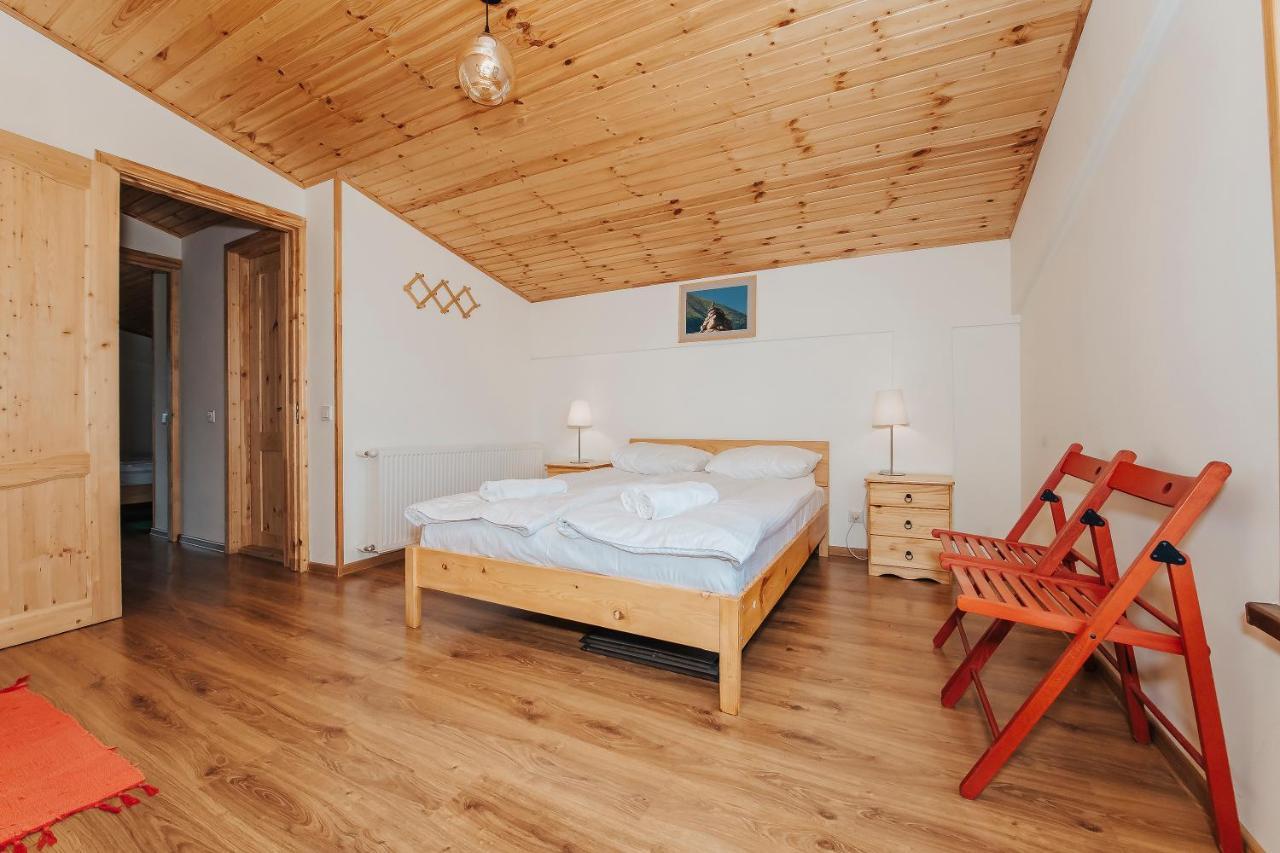 Ski House Bluebird Gudauri Eksteriør billede